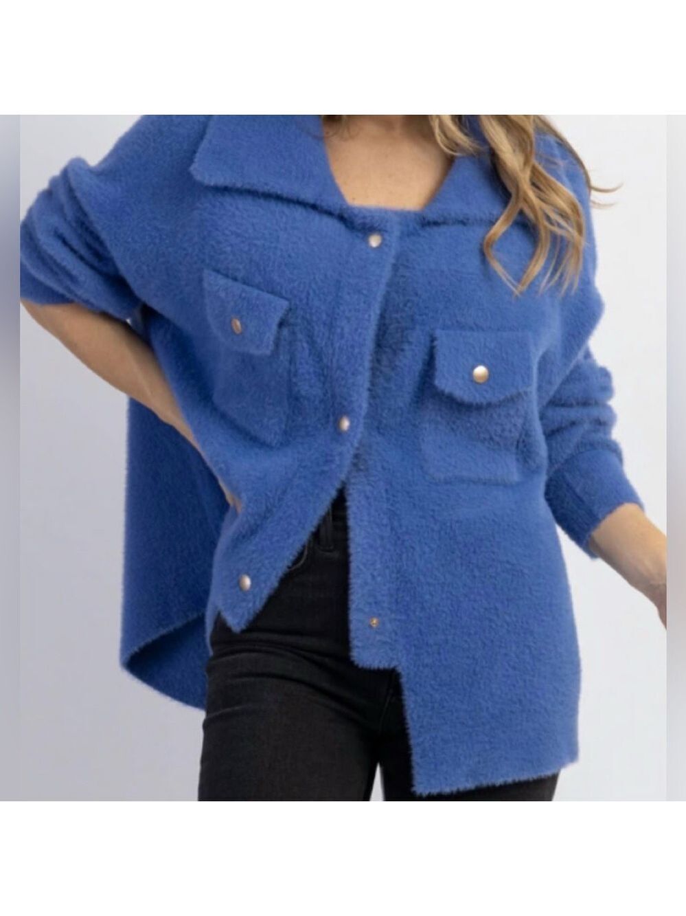 Bucketlist Frankie Soft Stretch Oversized Plush Shacket in Blue SZ M